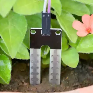 سنسور yl100 درون خاک